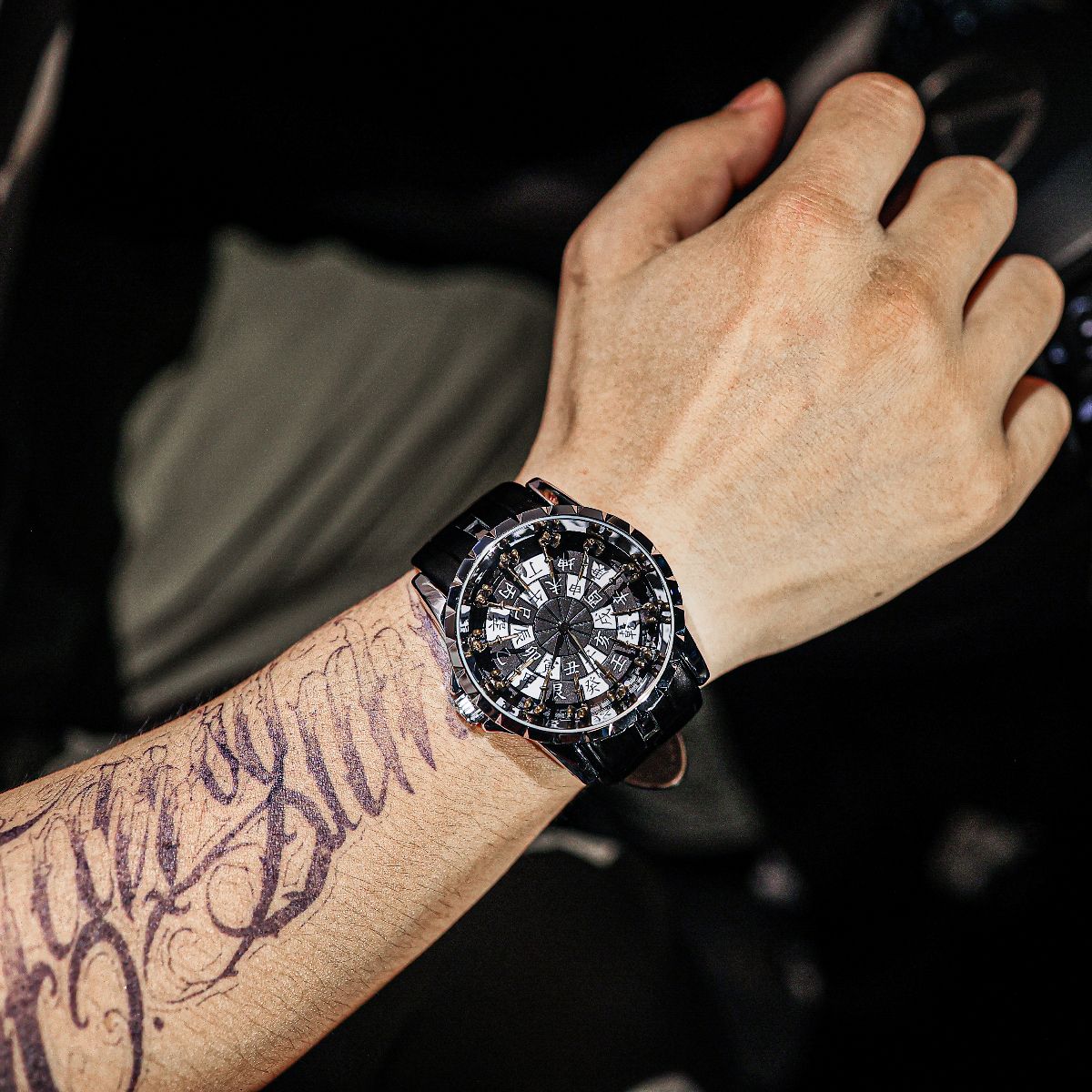 New High-End Luxury Round-Tabl - Zodiac Luxury Watch ulasan dan harga