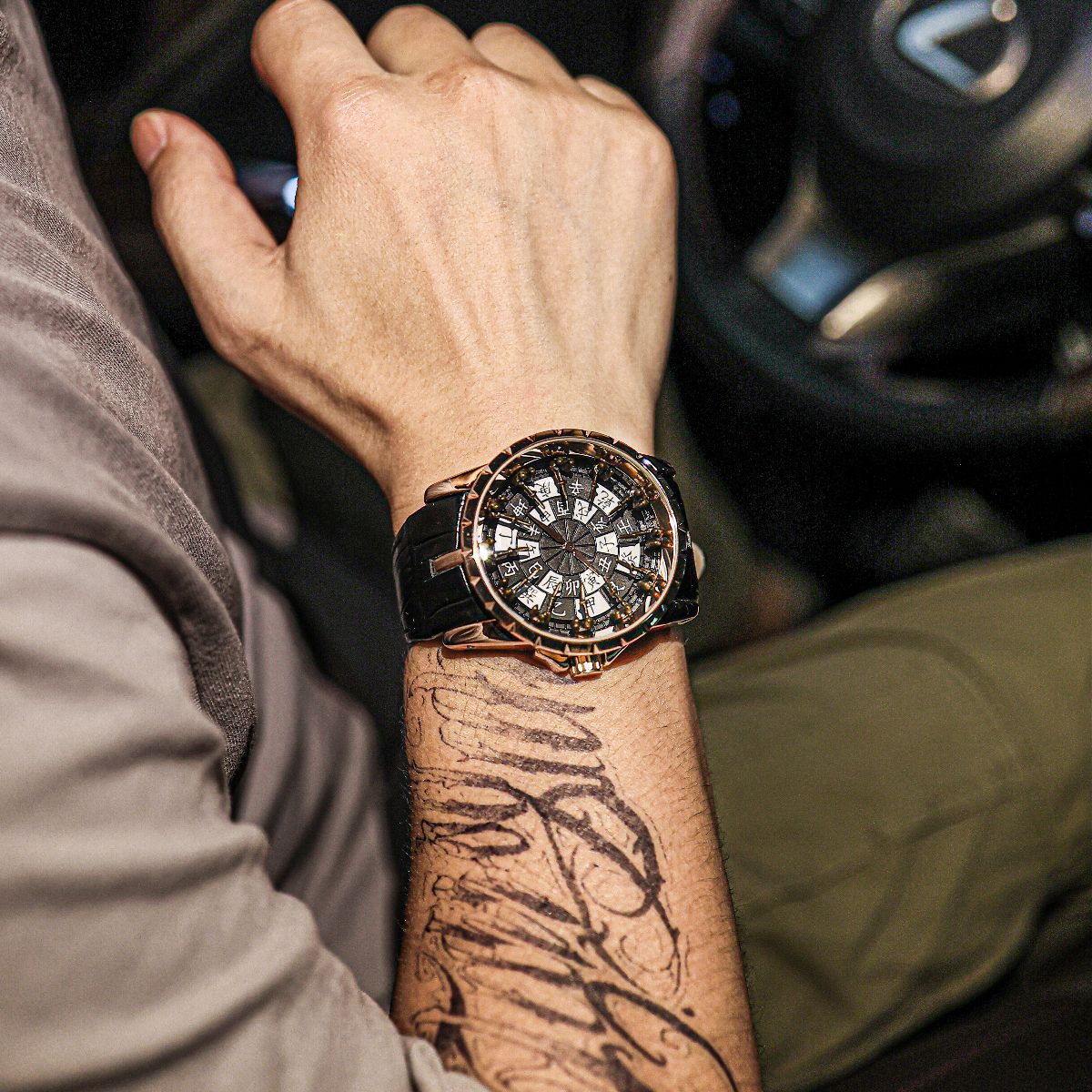 New High-End Luxury Round-Tabl - Zodiac Luxury Watch ulasan dan harga
