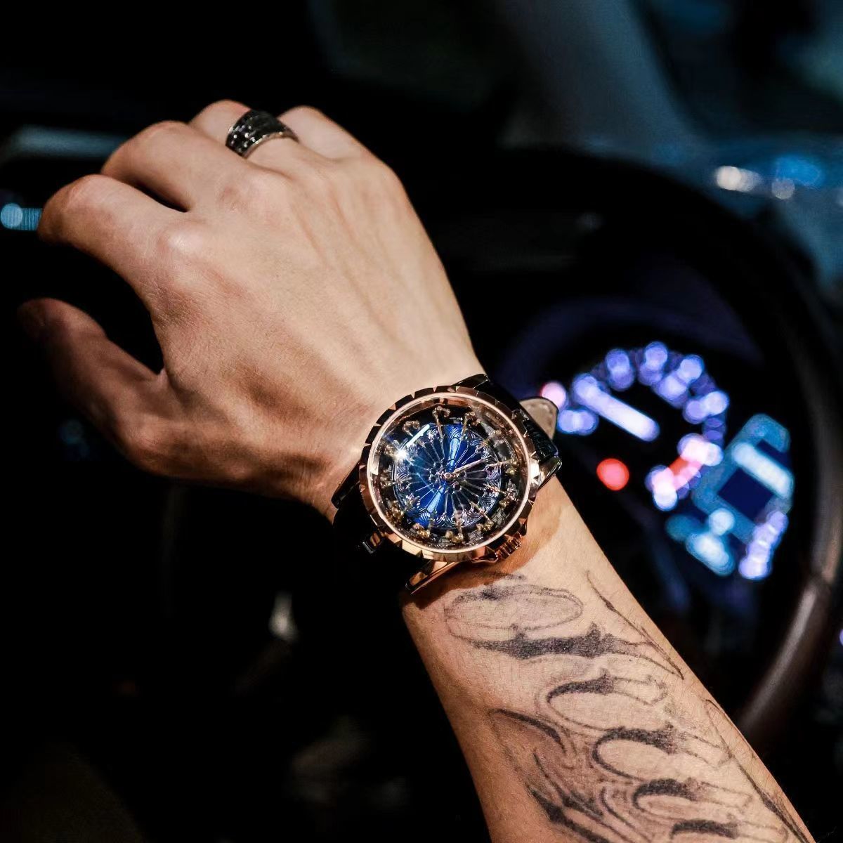 Luxurious and Elegant Men's Wa - Zodiac Luxury Watch ulasan dan harga