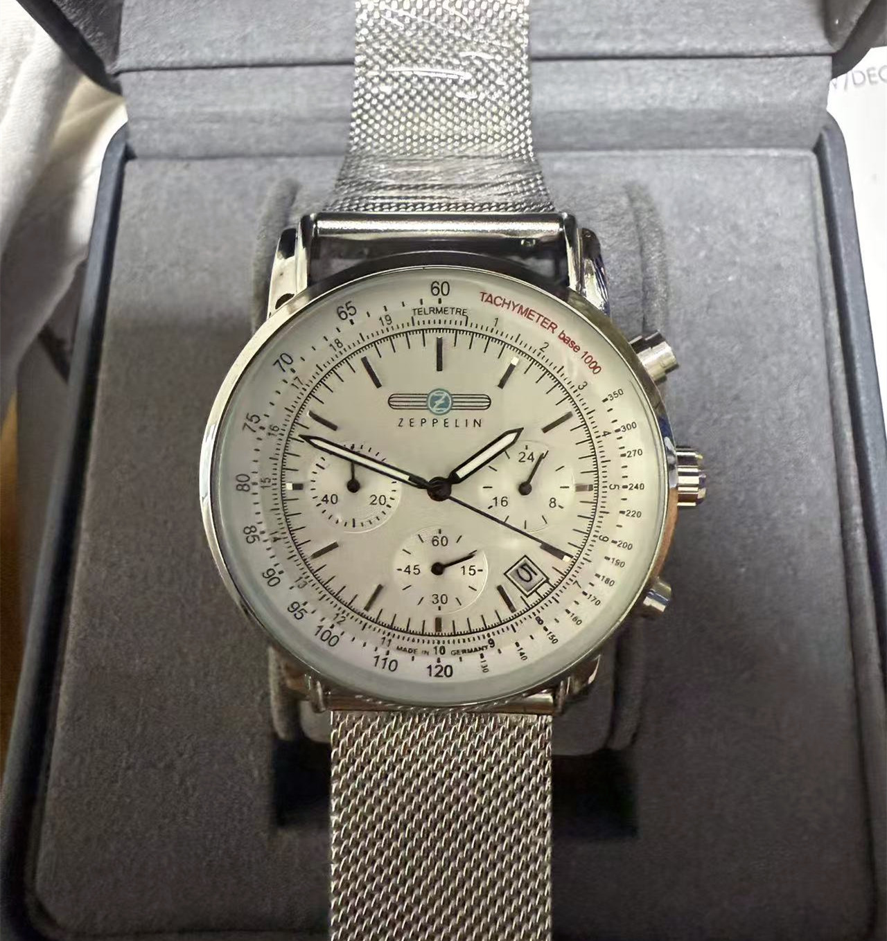 Trendy Fashion ZEPPELIN Couple - Luxury Watch Wallpaper ulasan dan harga
