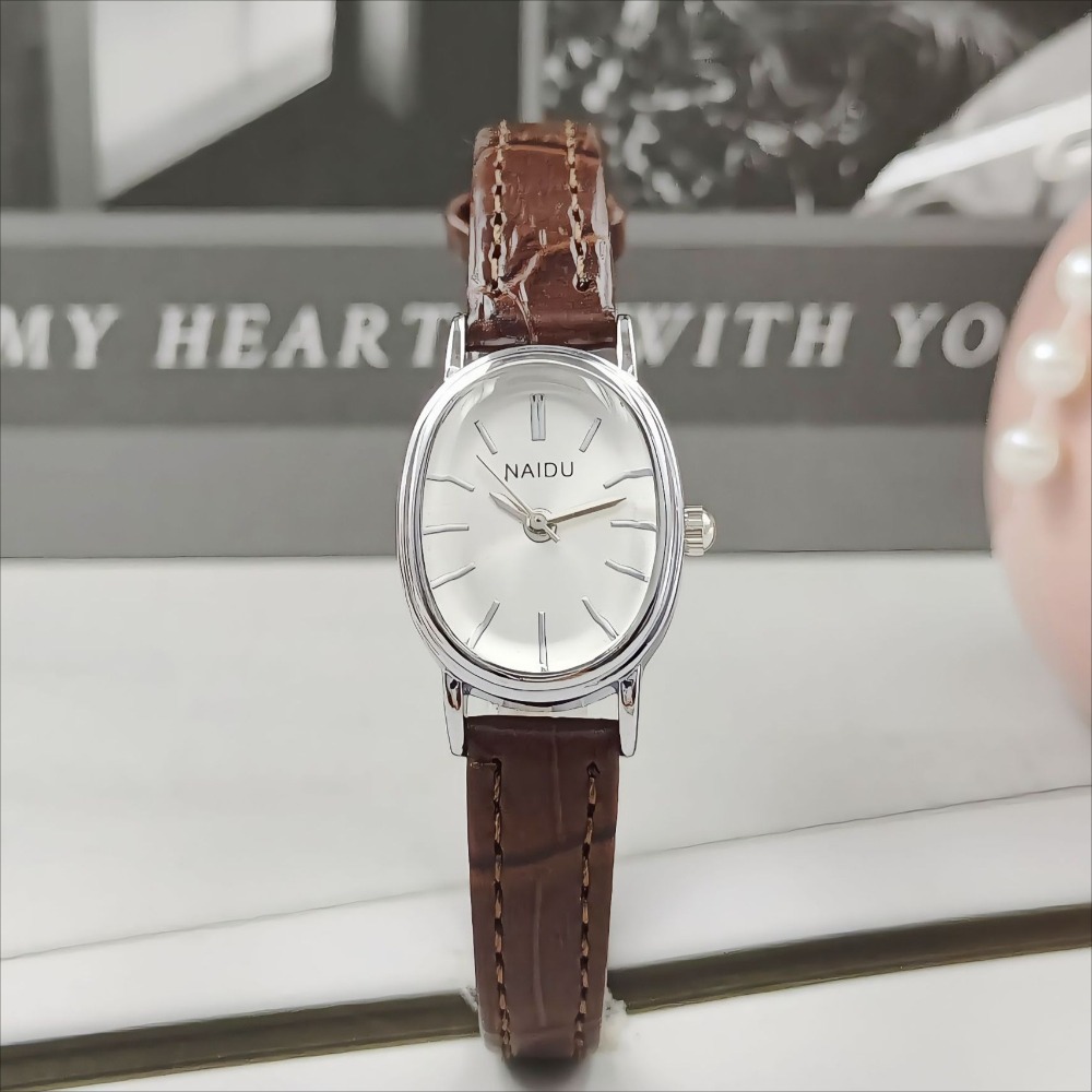 Fashion Brand Women Oval Dial  - Luxury Watch Leather Strap ulasan dan harga