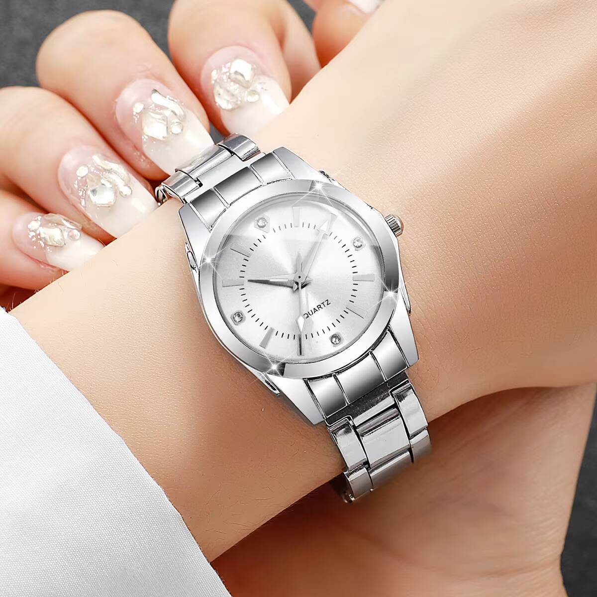 Luxury Rhinestone Women Watche - Luxury Watch Organizer ulasan dan harga